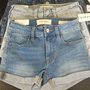 Pac Sun Super Stretch Shortie NWT